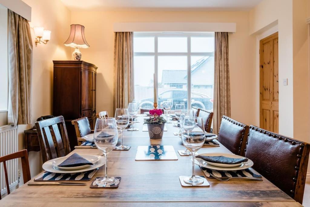 Spacious Home, Minutes Fom The Beach, Free Parking, Large Garden Area, Pets Welcome! Whitstable Eksteriør bilde